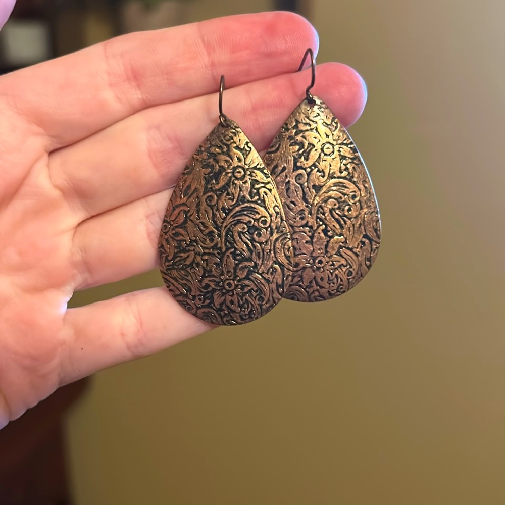 Copper drop down earrings